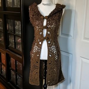 👗 Brown Sparkle Sweater Vest